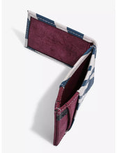Load image into Gallery viewer, Star Wars Bi-Fold Wallet Ahsoka Tano Heroes & Villains