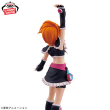 Load image into Gallery viewer, Pretty Cure Cure Black Forever Hearts Figure Glitter & Glamours Bandai