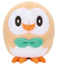 Load image into Gallery viewer, Pokemon Plush Hokkori Iyasare ~Skitty, Rowlet~ 2026 Banpresto