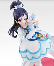 Load image into Gallery viewer, Pretty Cure Forever Hearts Figure Cure White A Prize Ichiban Kuji