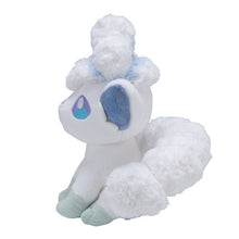 Load image into Gallery viewer, Pokemon Plush Alolan Vulpix Crystal Seasons 2017 Pokemon Center