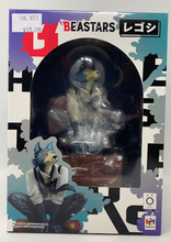 Load image into Gallery viewer, Beastars Figure Legoshi Megahouse