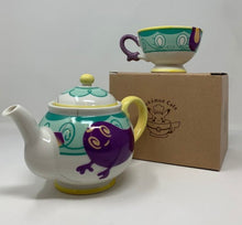 Load image into Gallery viewer, Pokemon Cafe Tea Pot and Cup Set Polteageist & Sinistea Pokemon Center