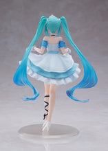Load image into Gallery viewer, Piapro Figure Hatsune Miku Wonderland Cinderella Ver. Taito