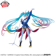 Load image into Gallery viewer, Piapro Figure Hatsune Miku Gundam Collaboration EVOLVE Banpresto

