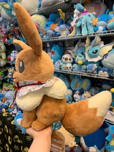 Load image into Gallery viewer, Pokemon Plush Eevee &amp; Antique Ichiban Kuji A Prize 2018 Banpresto
