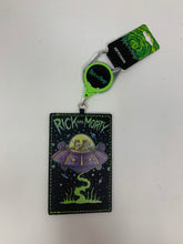 Load image into Gallery viewer, Rick and Morty Retractable Cardholder Spaceship Bioworld
