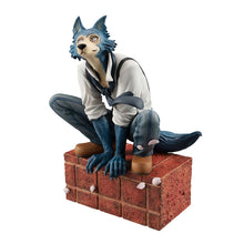 Load image into Gallery viewer, Beastars Figure Legoshi Megahouse
