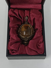 Load image into Gallery viewer, Puella Magi Madoka Magica Replica Soul Gem Mami Tomoe Movic
