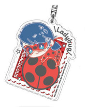 Load image into Gallery viewer, Miraculous Ladybug &amp; Cat Noir Hug Meets Acrylic Keychain
